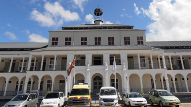 Het St. Vincentius Ziekenhuis in Paramaribo