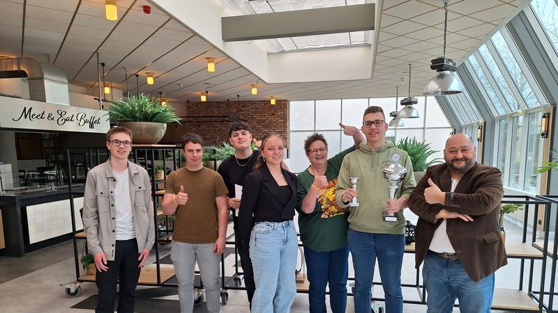 Gerben Groeneveld (1e jaars Junior Accountmanager, niveau 4) de wedstrijd heeft gewonnen