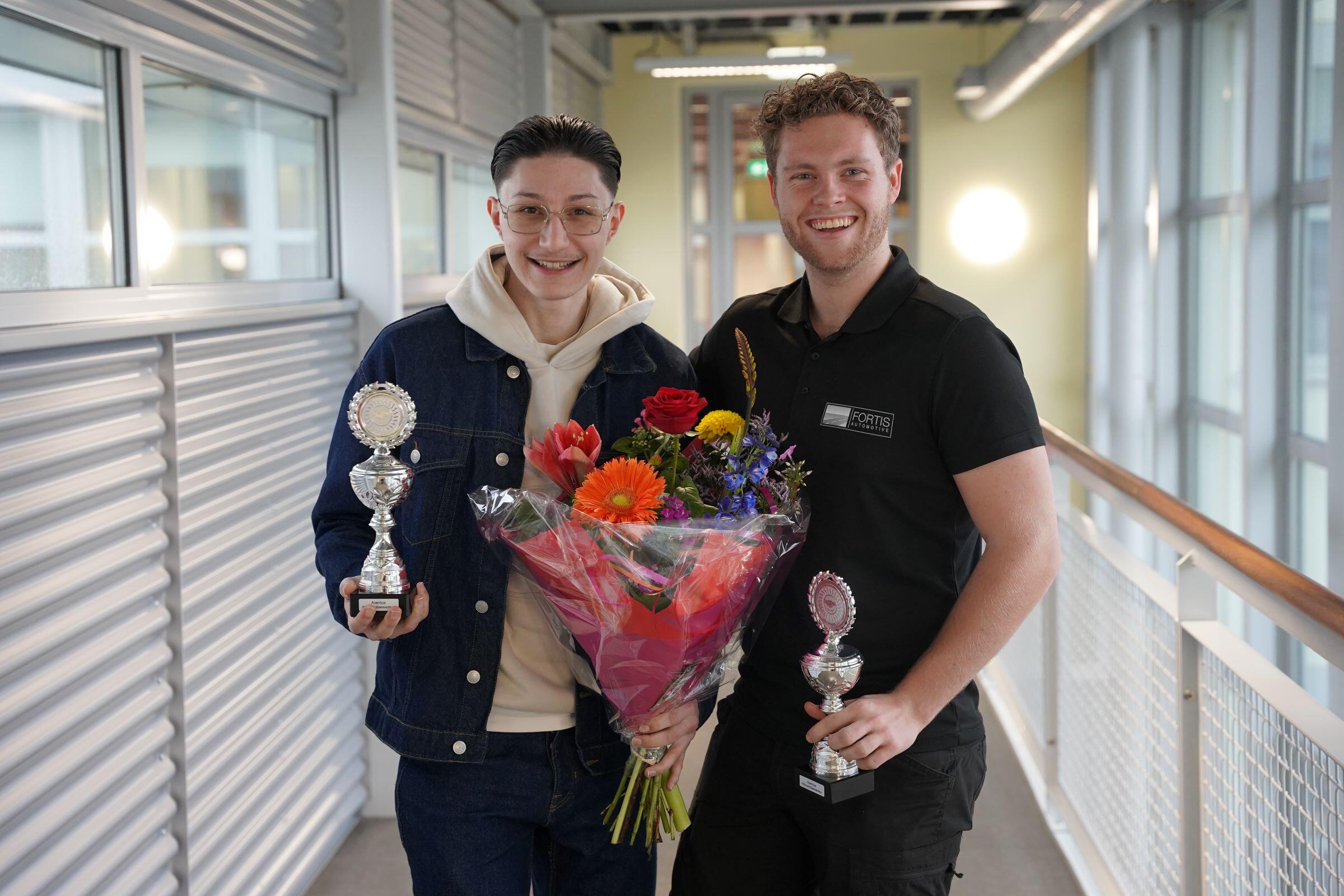 Aventus Mbo-ambassadeur 2025 Khoubayb Nasab met Niels, de Aventus mbo-ambassadeur van 2024