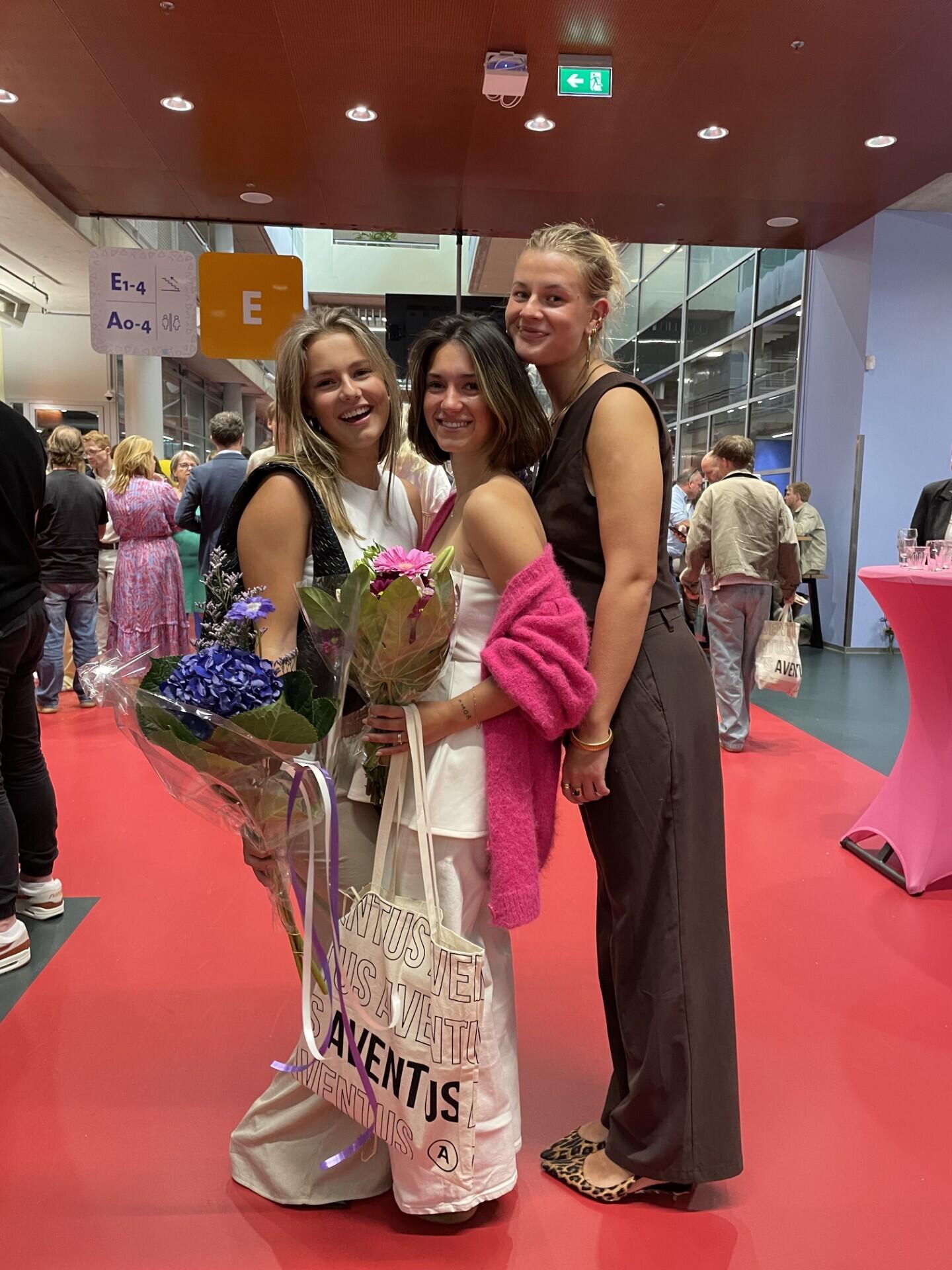diploma uitreikingen