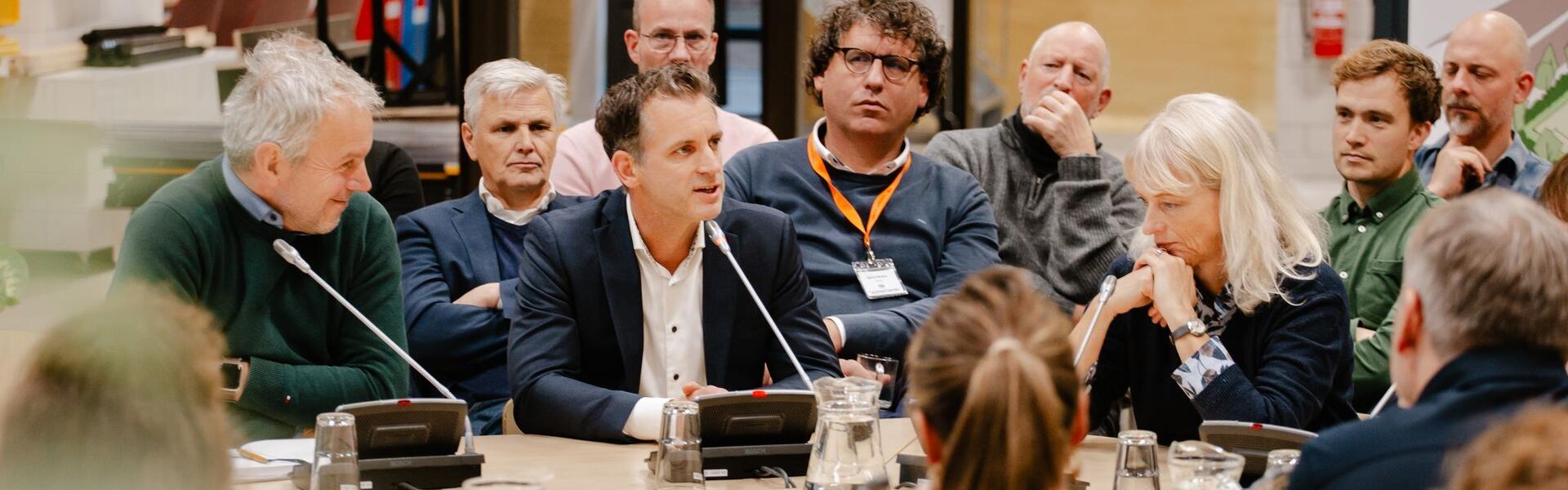 Een rondetafelgesprek met publiek