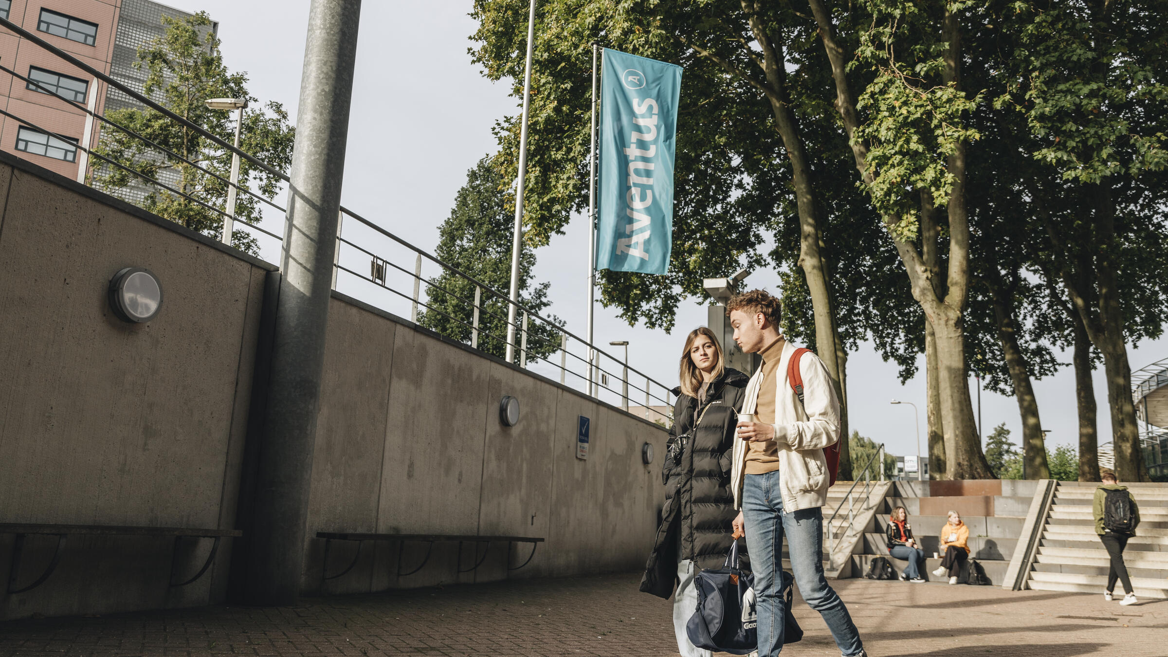 assistent bussiness